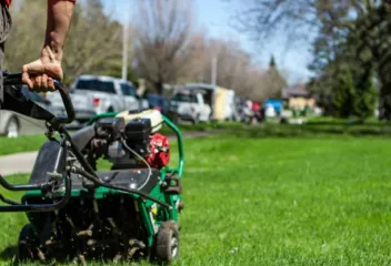 operating-aeration-machine